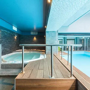 Brise De - Piscine Interieure & Exterieure Saint-Raphael (Var)